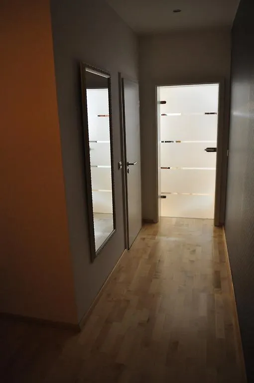 Homestay Lux Apartment City Dusseldorf