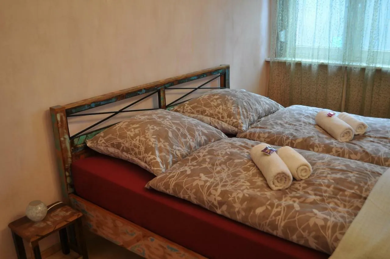 Homestay Lux Apartment City Dusseldorf